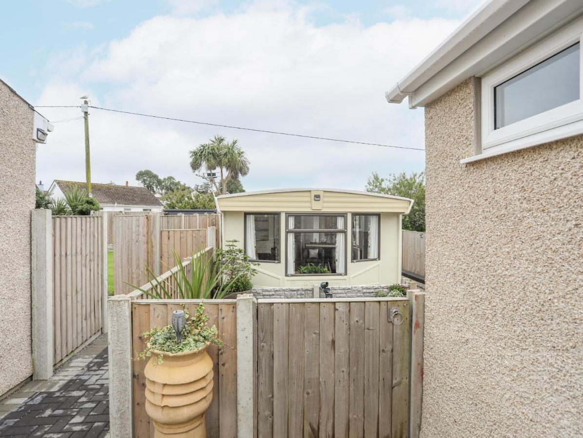 Rhiwlas Bach Benllech Bagian luar foto